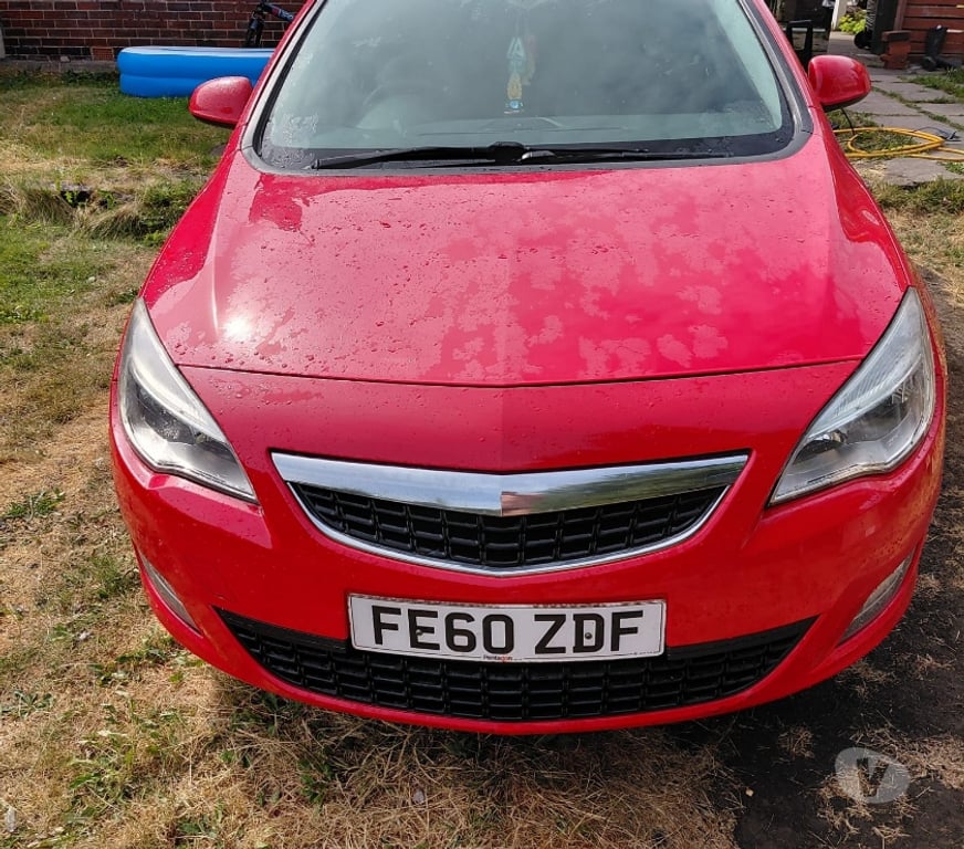 used cars for sale West Yorkshire Wakefield - Photos for Vauxhall Astra – £880 – MOT Until March 2027