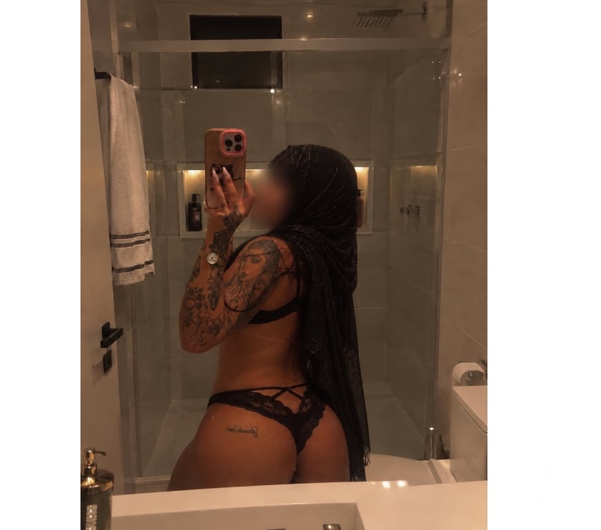 Escorts West London Notting Hill - West London - Photos for 🇬🇧🇵🇰 British Pakistani Aliyaah
