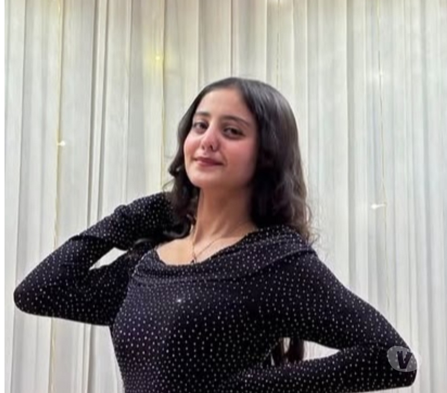 Escorts East London Beckton - East London - Photos for NEW INDIAN GIRL WITH CLASSY LOOKS