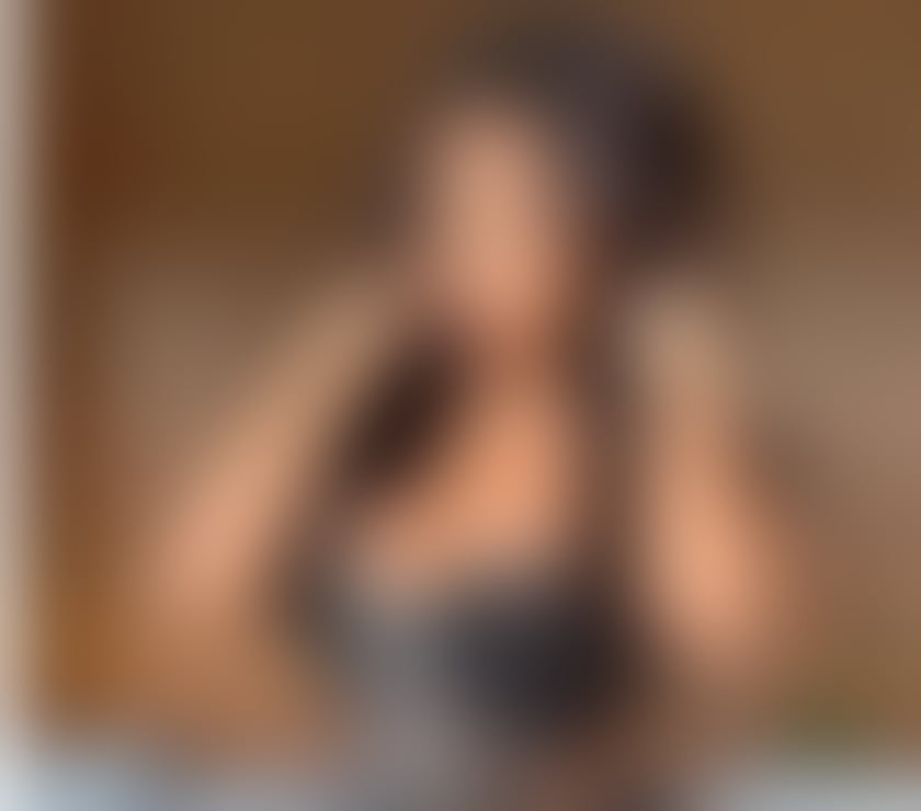 Sheffield City Centre - Sheffield — Anne 😍, Sexy and Hot🔥   Party Girl 💦