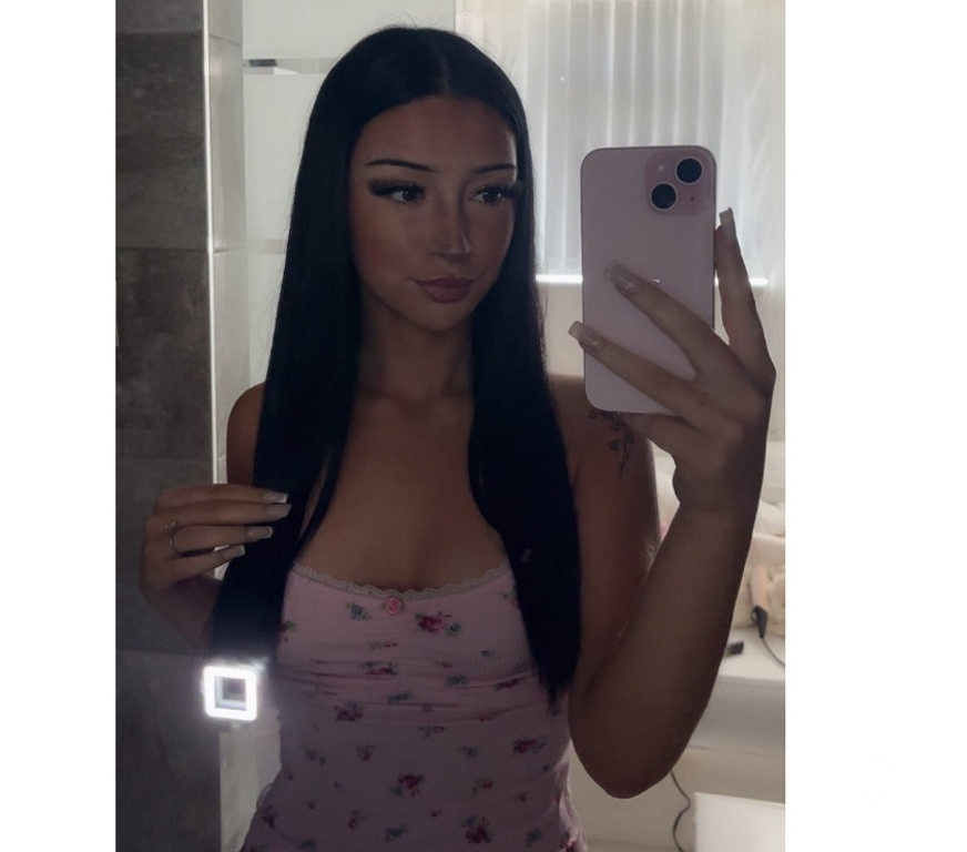Escorts Nottinghamshire Nottingham - Photos for Bella Party 💅🏼💖🧚🏻‍♀️👅