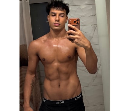 Gay Escorts Cardiff City Centre Cardiff - Photos for Brazilian Charm 🇧🇷 | Handsome, Confident & Sensual