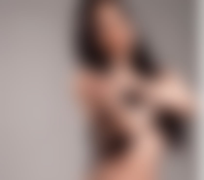 Escorts North West London Brent Cross - North West London - Photos for 🔥VICTORIA 💆🏻‍♂️ TO BODY MASSAGE🍒