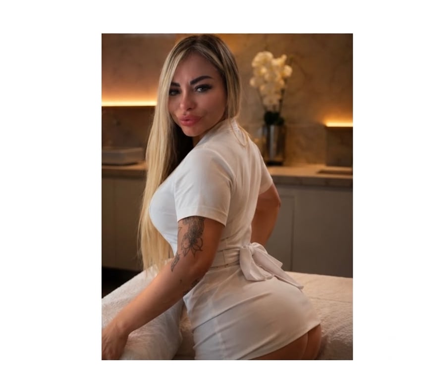 Escorts North London Manor House Station - North London - Photos for KA🍑BLOND🍑sensual relaxing😈Full🔥servicio