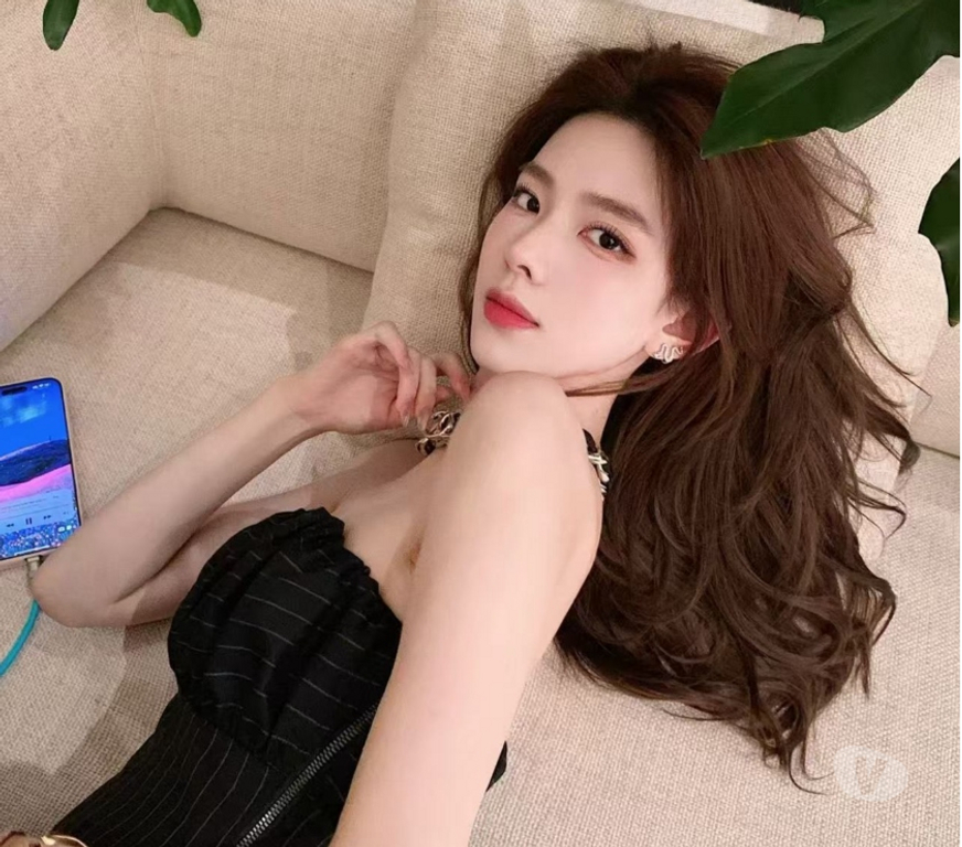 Escorts Lancashire Burnley - Photos for Chinese Girl_Soft Elegant 💖 A Little Tempting