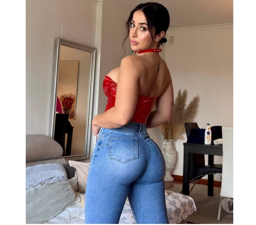 Escorts East London Redbridge - Photos for ❤️SeXy SELENA🍑NEW BRAZILIAN BEAUTY in ILFORD❤️OwO