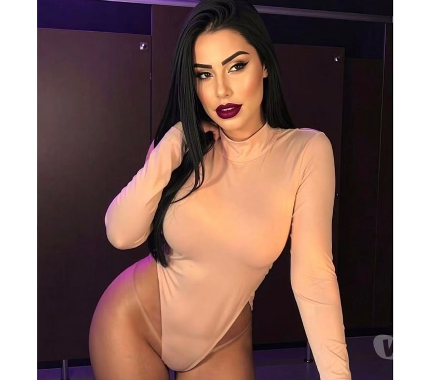 Escorts North West London Harrow - Photos for 🚨 BRAZILIAN GIRL PARTYY 🪩🥳
