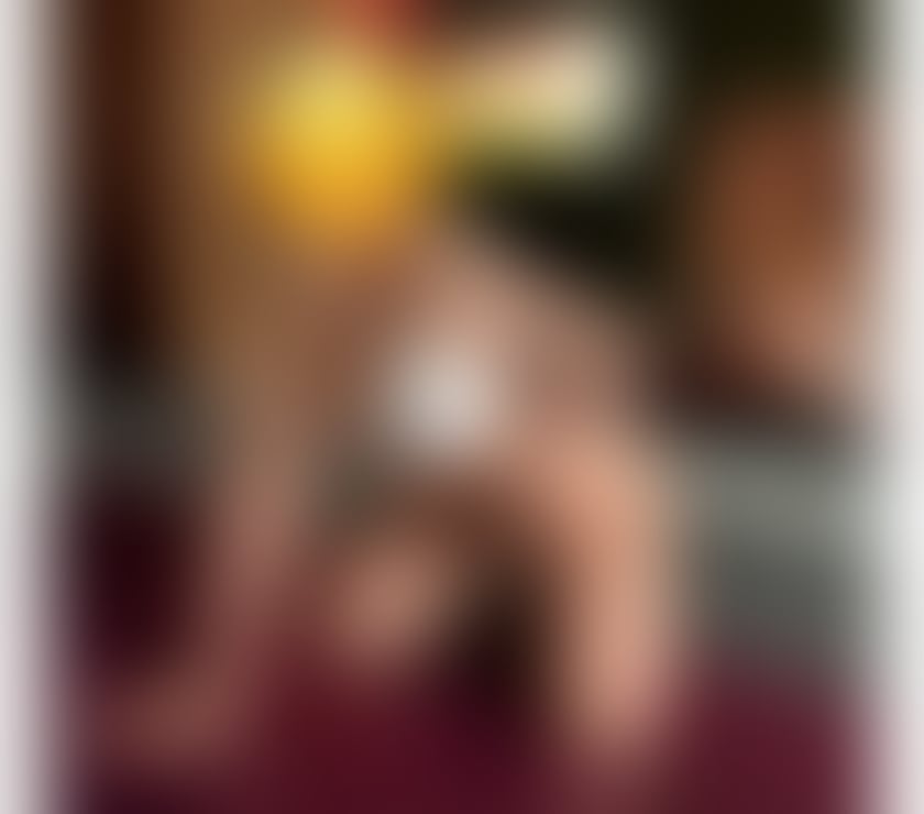 Sexy girl around for outcall