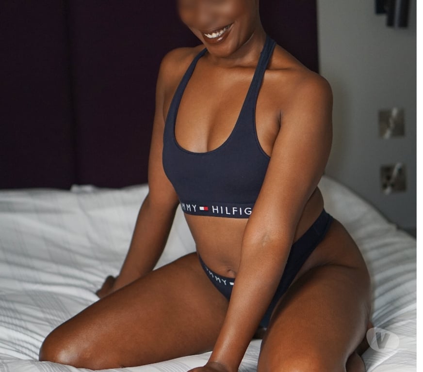 Escorts Essex Colchester - Photos for I Always Have A Little Something Extra For New Clients!