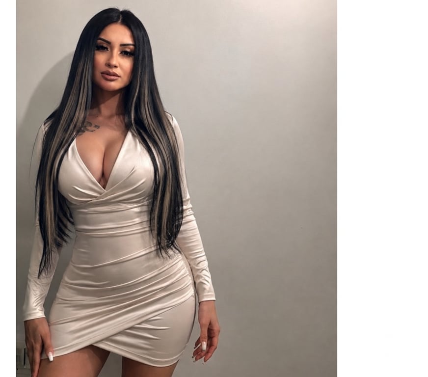 Escorts Merseyside Liverpool - Photos for Alexa💎 A LITTLE TEMPTATION, A LOT OF CLASS ✨