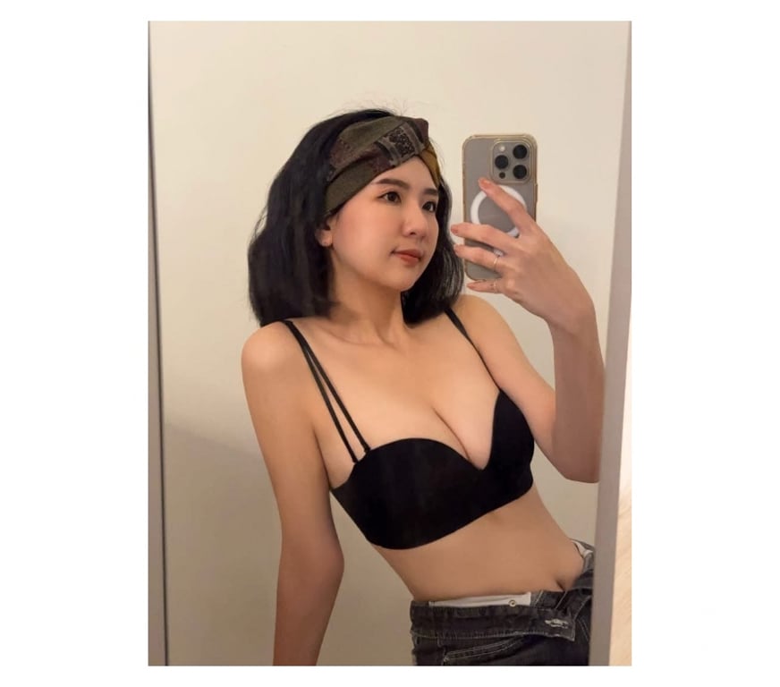 Escorts Essex Colchester - Photos for New Asian Relaxing massage