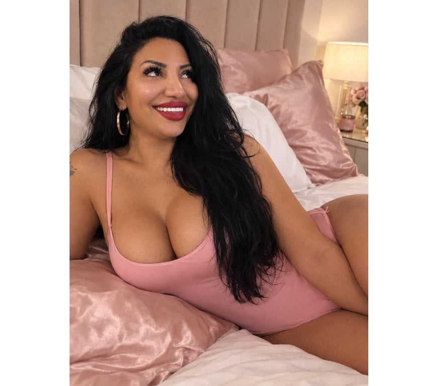 Escorts Greater Manchester Stockport - Photos for VICTORIA 🔞 VICKY ❤️‍🔥 🔥 HOT is back in town