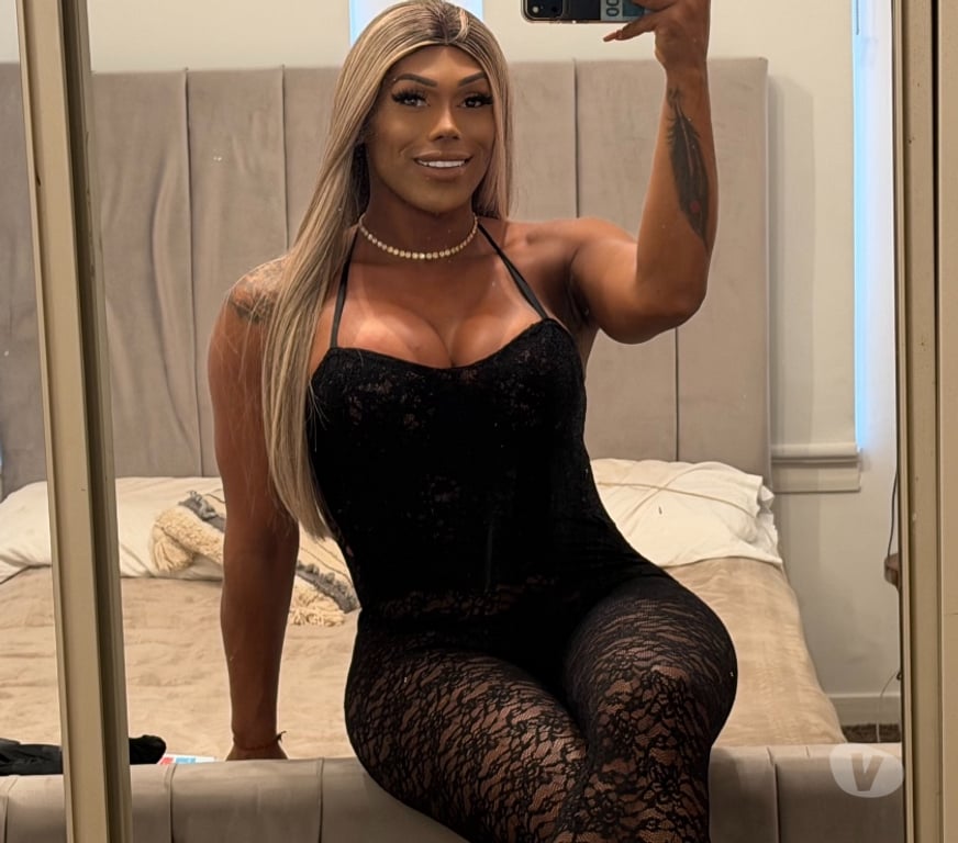 Trans Escorts Greater Manchester Salford - Photos for 📸 Mistress Antonella Available in Salford✅