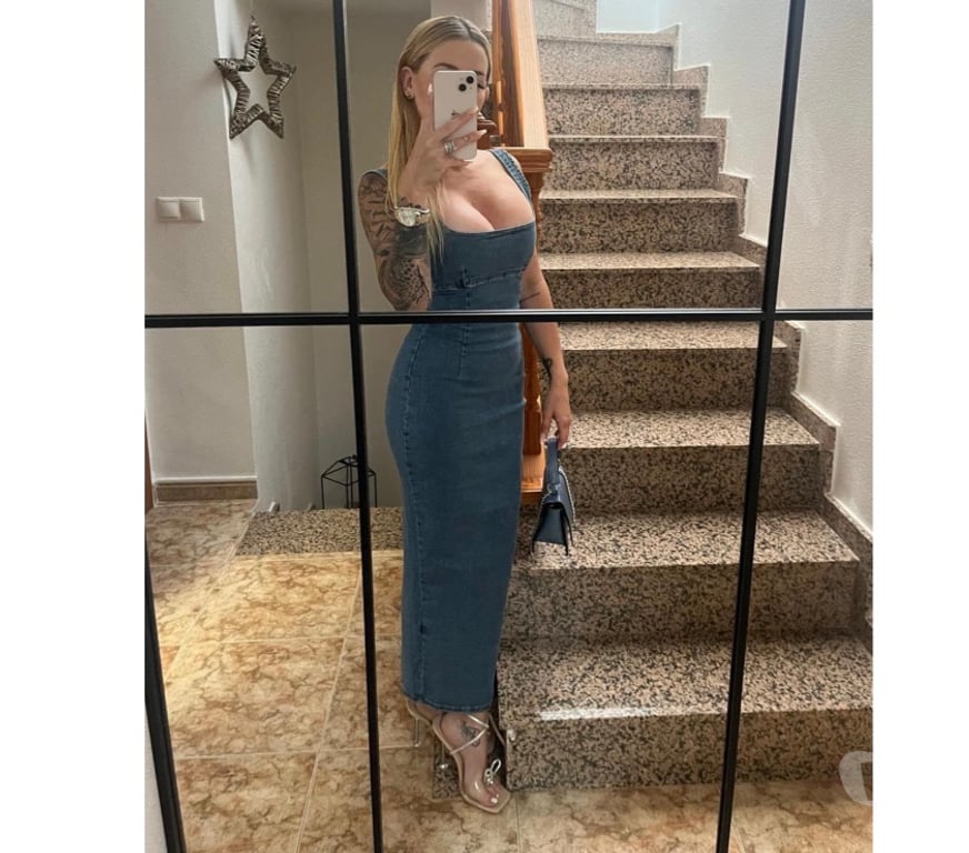 Escorts North London Winchmore Hill - North London - Photos for Blonde bombshell Anna