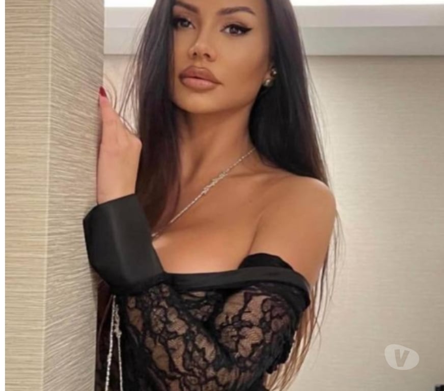 Escorts North West London Dollis Hill - North West London - Photos for Escort Stefanny 💋 Petite and slim Brunette
