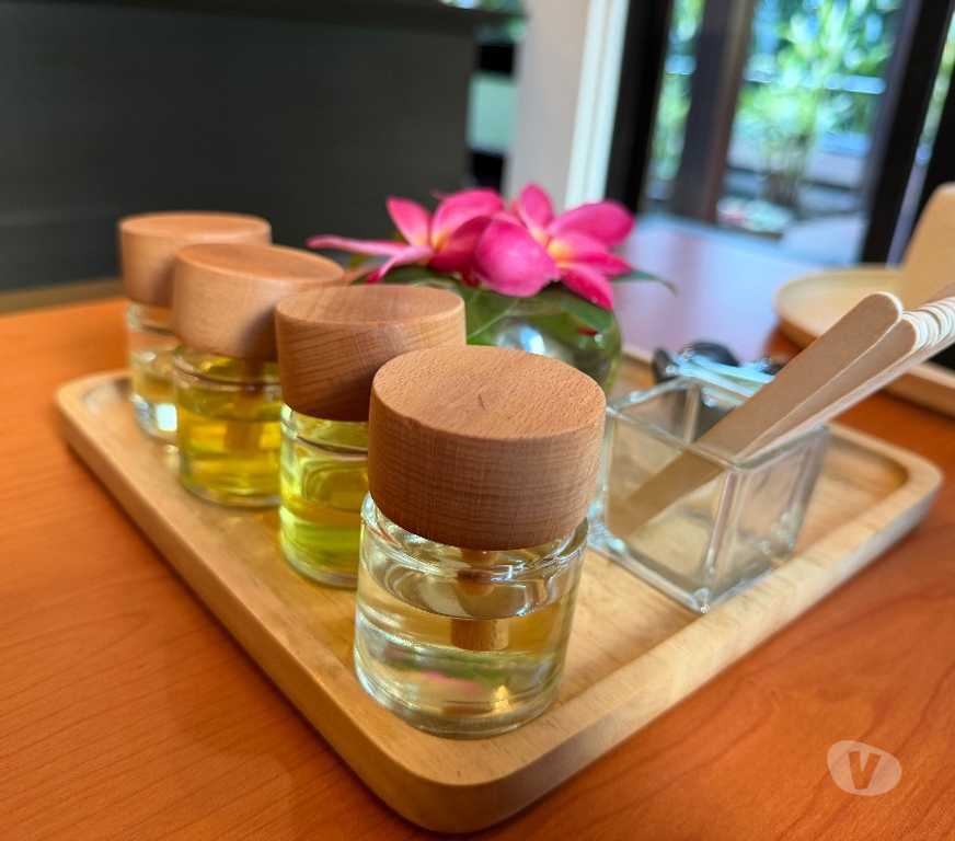 Full body massage East London Spitalfields - East London - Photos for The Luxury Thai Massage