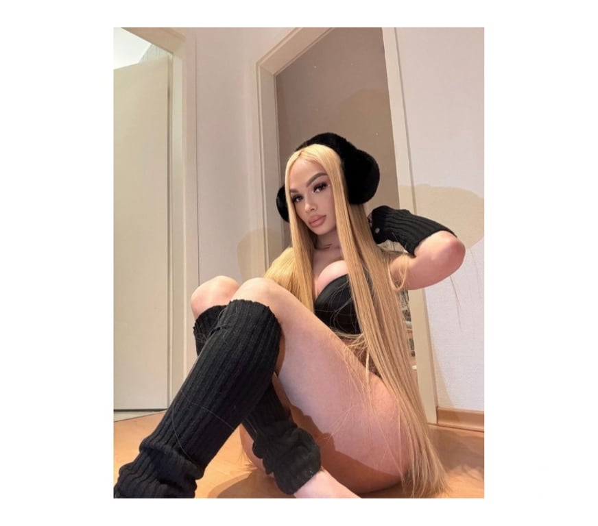 Trans Escorts Greater Manchester Manchester - Photos for 💎 VALENTINA — GLAMOROUS, CONFIDENT & UNFORGETTABLE 💎