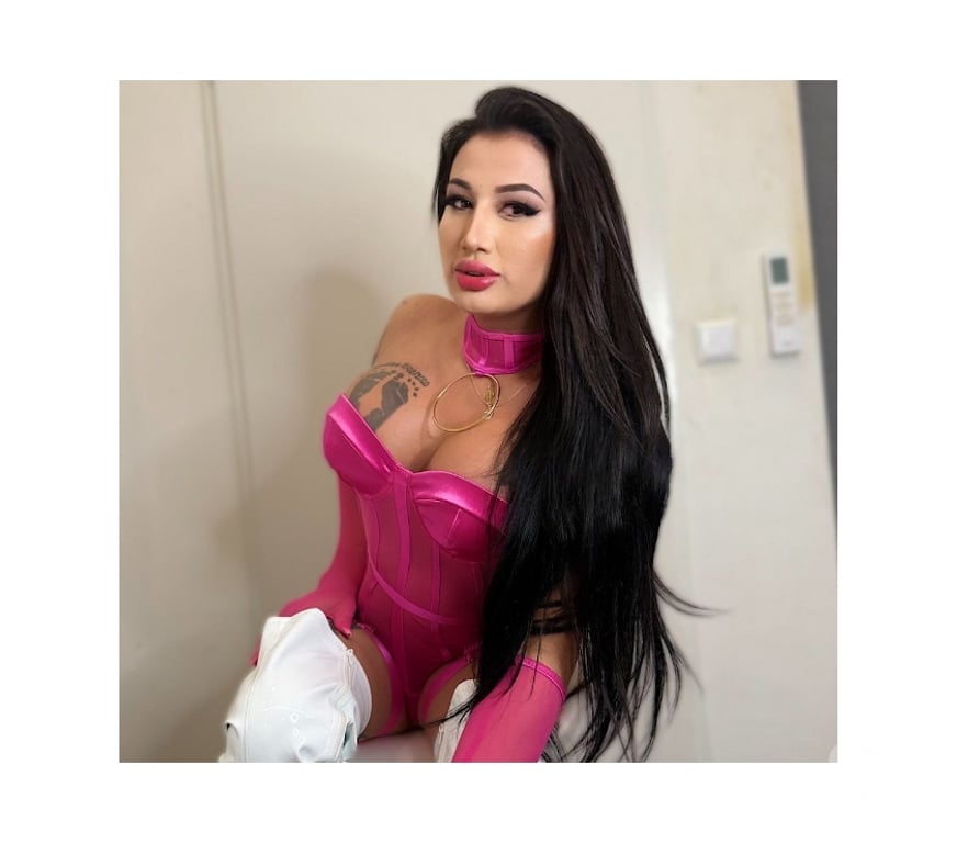 Trans Escorts Cardiff Cardiff City Centre - Cardiff - Photos for 💕 ANGEL — YOUR SWEET LITTLE ESCAPE 💕