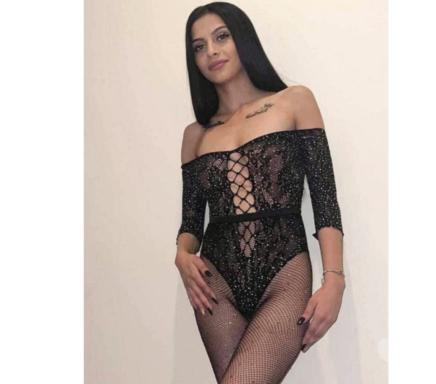 Escorts Surrey Tandridge - Photos for Amira real pictures💯..confirm incall and outcall🤑💯