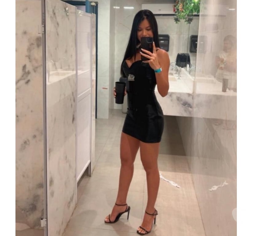 Escorts West Northamptonshire Northampton - West Northamptonshire - Photos for Amanda- Brunette- Party 🍾🎉