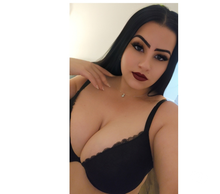 Escorts South East London Croydon - Photos for CURVY brunette big🍑big boobs