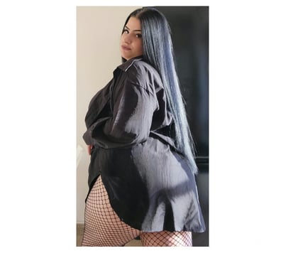  Escorts Croydon Croydon - Photos for CURVY brunette big🍑big boobs