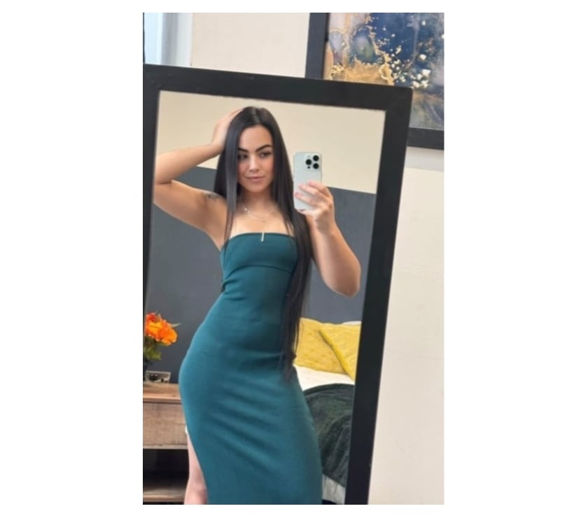 Barking Station - East London — 🍒NAUGHTY EMMA 🌏🔝HOTTEST BRUNETTE 🔝PARTY