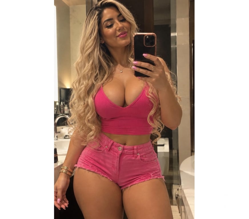 Escorts Essex Basildon - Photos for 💎 EGYPTIAN & BRAZILIAN OUTCALL • CHOOSE YOUR FAVOURITE