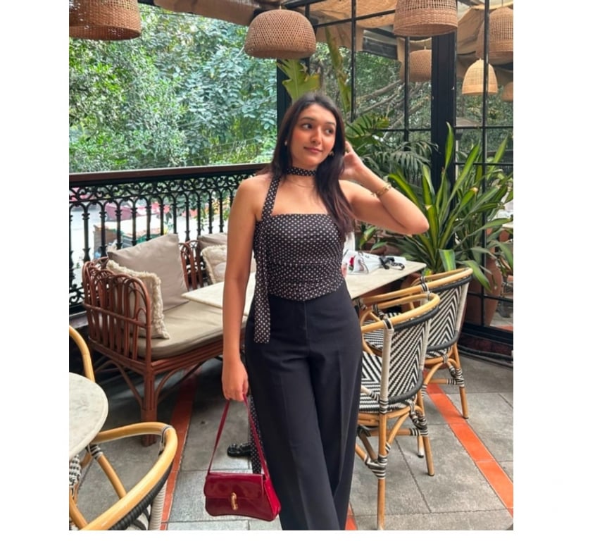 Escorts Bedfordshire Luton - Photos for Komal here ❤️ incall outcall videocall❤️