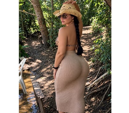 Escorts Dagenham Barking and Dagenham - Photos for Luna 🚨big bumm 🍑 let’s play naughty