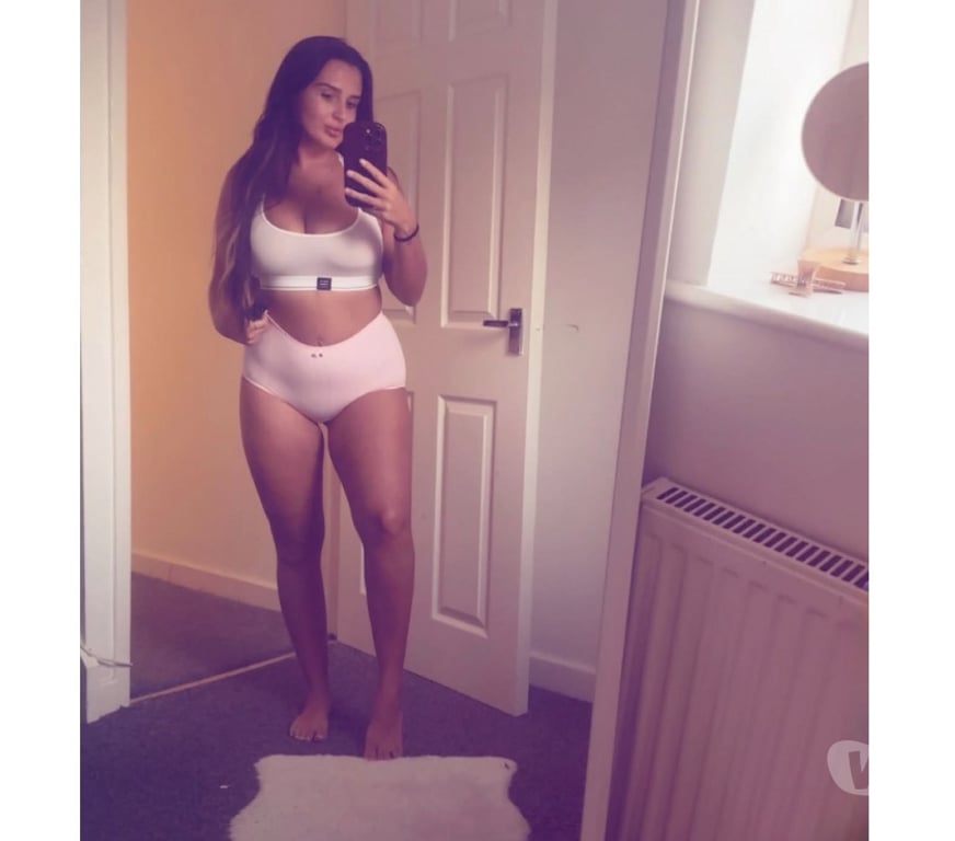 Escorts Hertfordshire Stevenage - Photos for Ashley new here for outcalls only 💋🥰