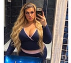 TRANS AMELIA FAT ASS IN LONDON