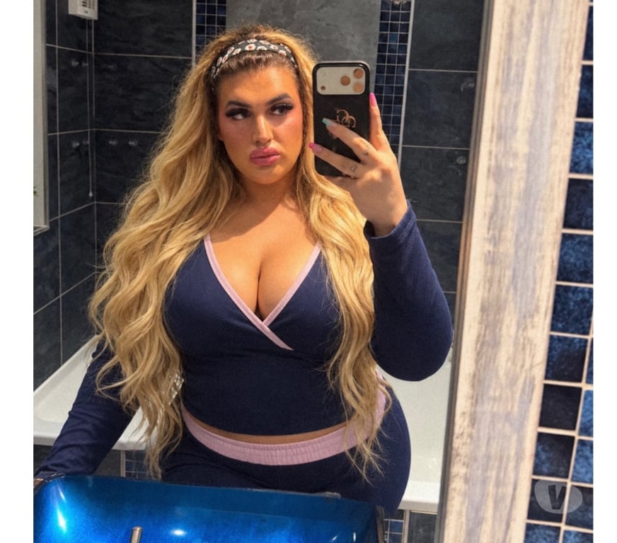 Escorts North London Edmonton - North London - Photos for TRANS AMELIA FAT ASS IN LONDON