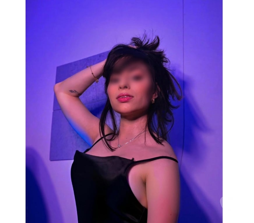 Escorts Wiltshire Swindon - Photos for Real pic ❌not fake❌😊my insta 🌶️ Amber_ldn ❤️