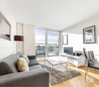 Ab Kettleby - Melton — One bedroom @ wood wharf canary wharf