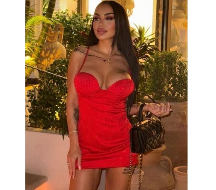 Escorts Belfast Belfast City Centre (South) - Belfast - Photos for Brunette Beauty, 27 – Elegance & Sensuality