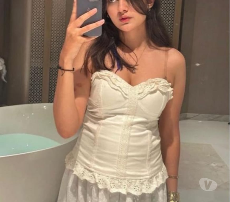 Escorts East London Redbridge - Photos for INDIAN BEAUTY💋PARTY GIRL💋NO RUSH