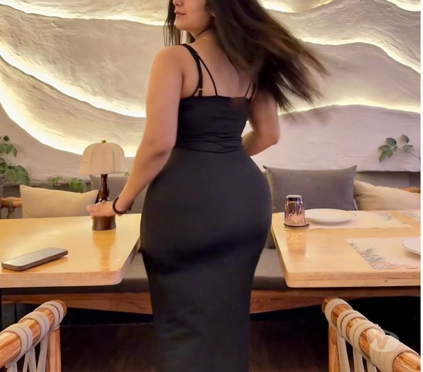 Escorts West London Hounslow - Photos for Sweet girl in town 💋