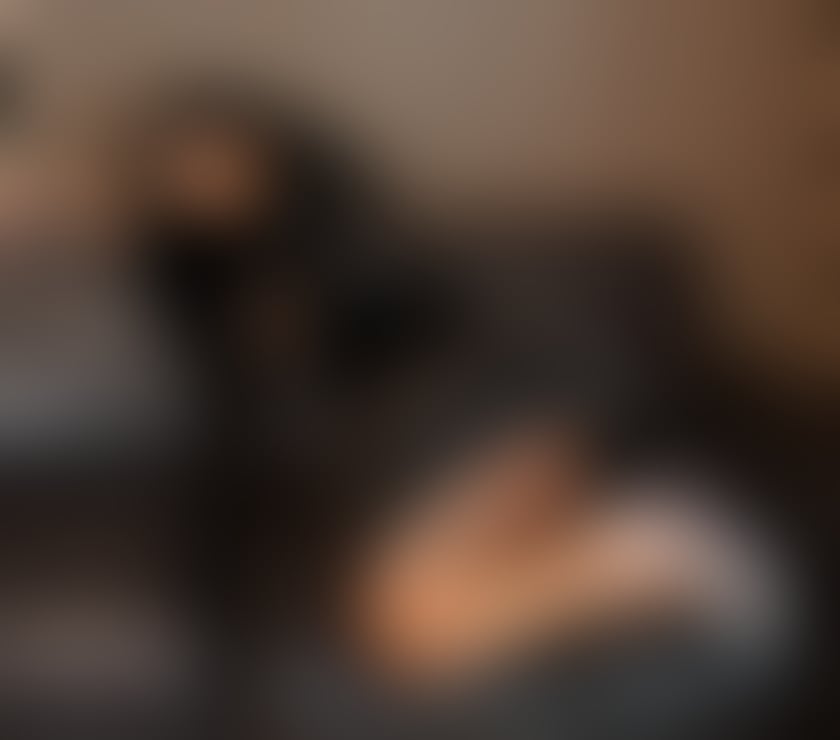 Escorts Merseyside Wirral - Photos for Gorgeous Brunette Lary – Sweet, Elegant & Irresistible