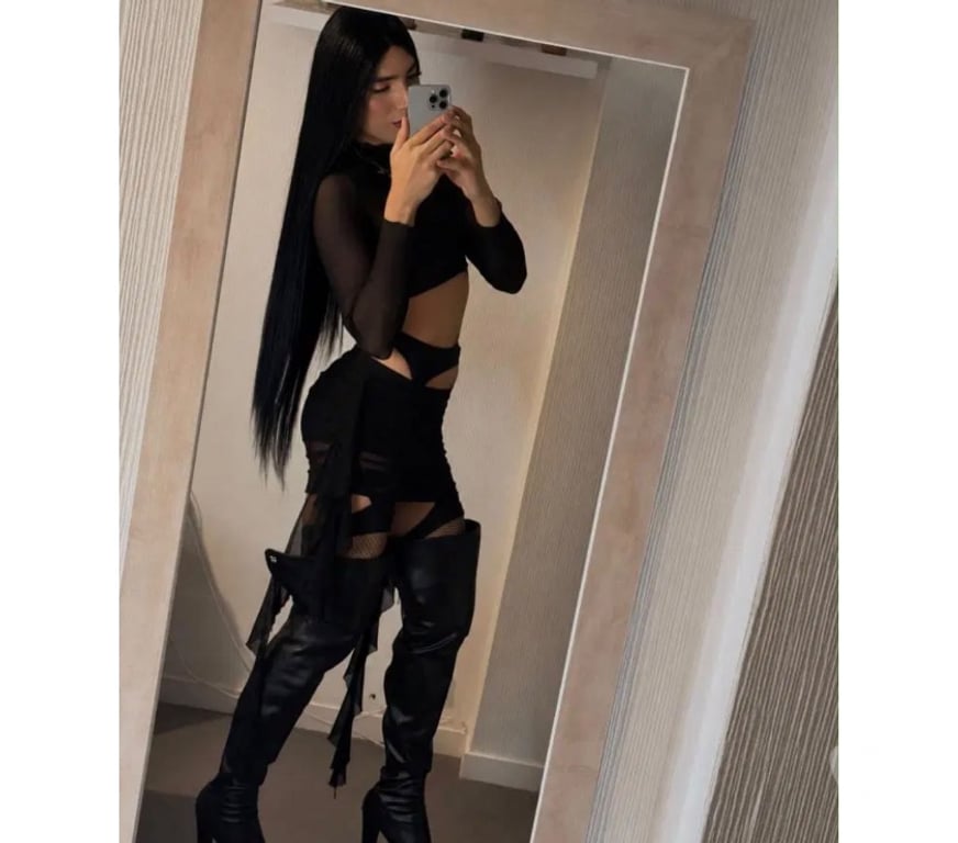Trans Escorts North London Enfield - Photos for ROSA 🌸🩷 SEXIEST IN TOWN ❤️😈