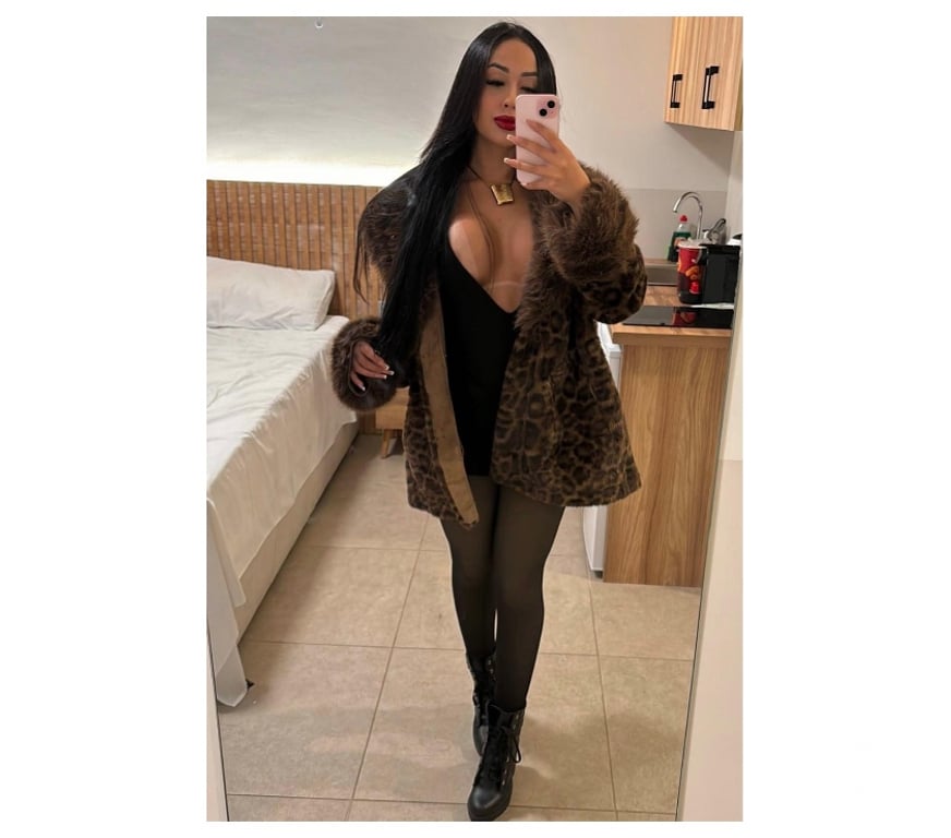 Escorts South East London Camberwell - South East London - Photos for 🎀GFE WITH A DIFFERENCE💖WARM, SWEET & CHARMING🌸