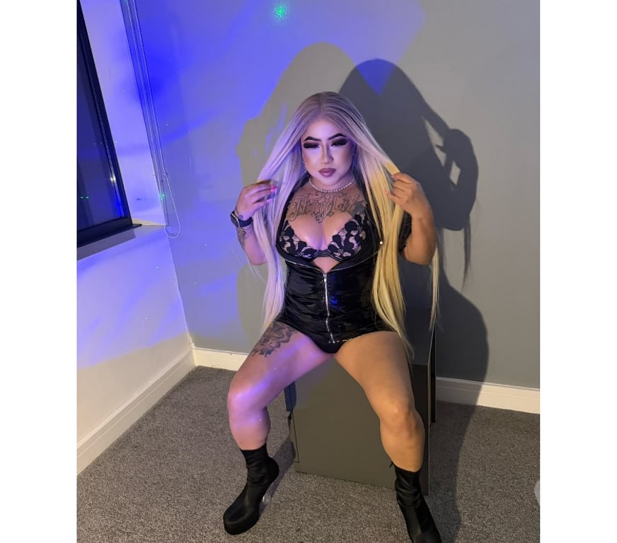 Escorts Lancashire Preston - Photos for “NEW BRAZILIAN BIGGGG BOOBS💖 EVA HOT😈