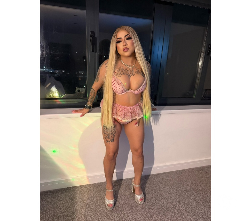 Escorts Lancashire Preston - Photos for “NEW BRAZILIAN BIGGGG BOOBS💖 EVA HOT😈