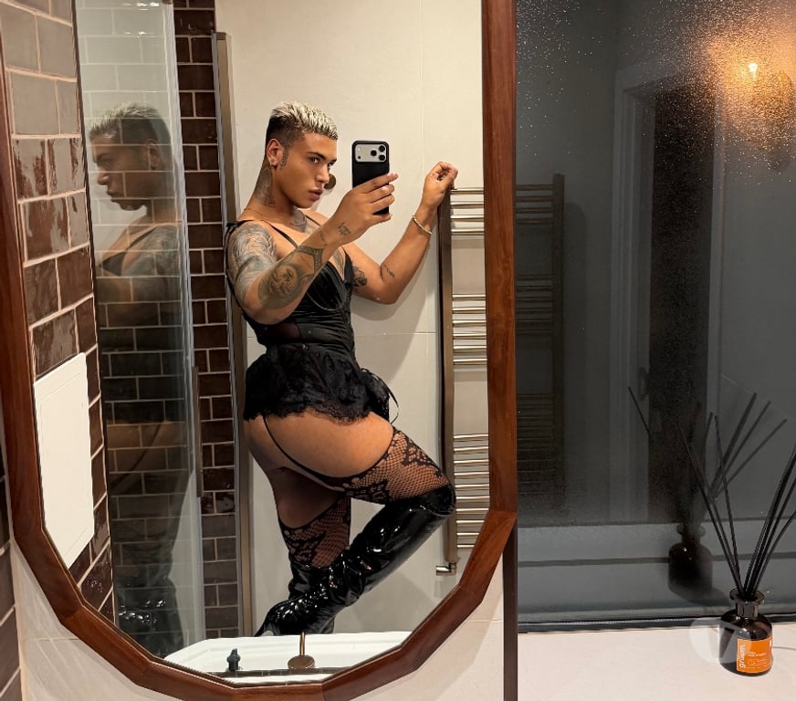 Trans Escorts Central London Kensington and Chelsea - Photos for Femboy Latina party