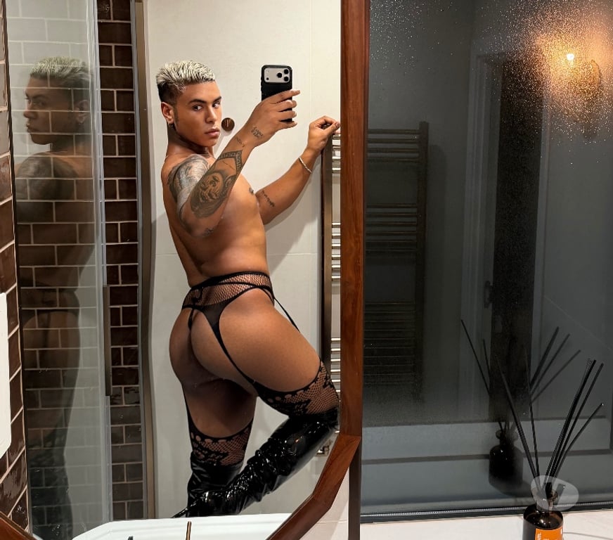 Trans Escorts Central London Kensington and Chelsea - Photos for Femboy Latina party
