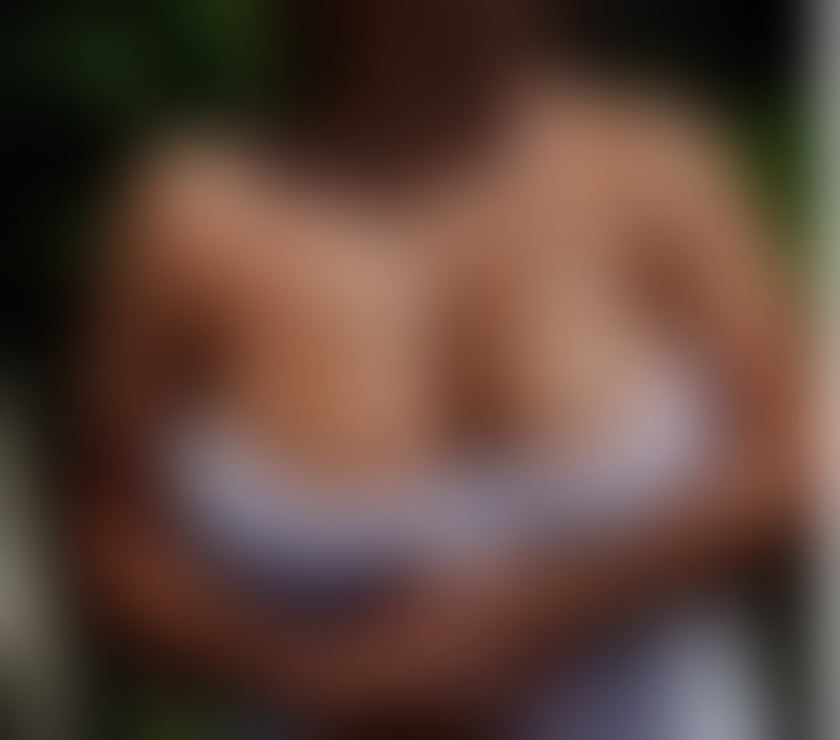 Escorts East London Stratford - East London - Photos for Mature Laura💋Natural big boobs❤Last day October 20th