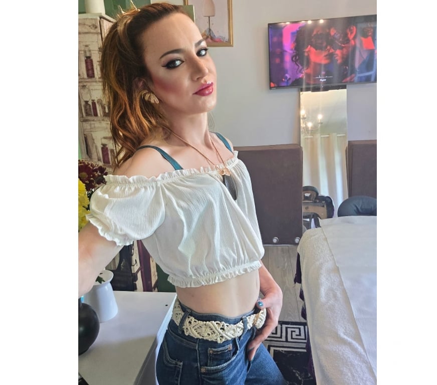 Escorts North West London Cricklewood - North West London - Photos for Tsgirl Professional masseuse