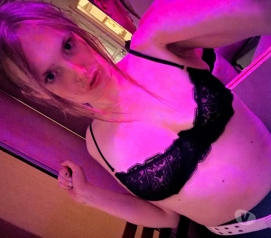Trans Escorts East London Dalston Kingsland Station - East London - Photos for Curvy Trans Beauty 💋 Glamorous, Feminine & Unforgettable