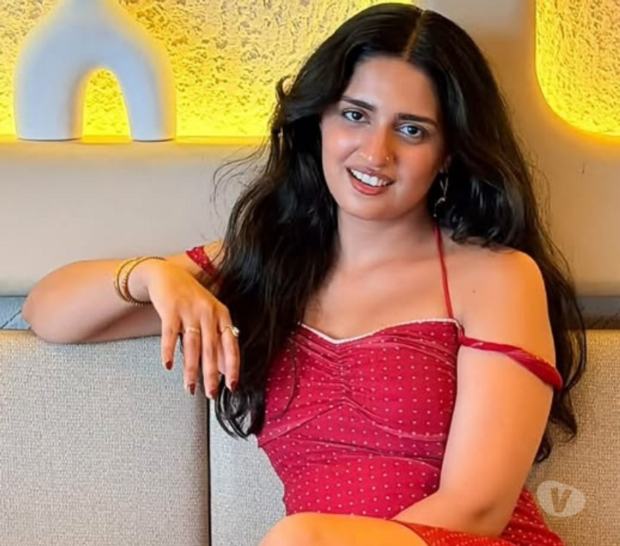 Escorts West Midlands Wolverhampton - Photos for Charming, Confident & Ready to Connect