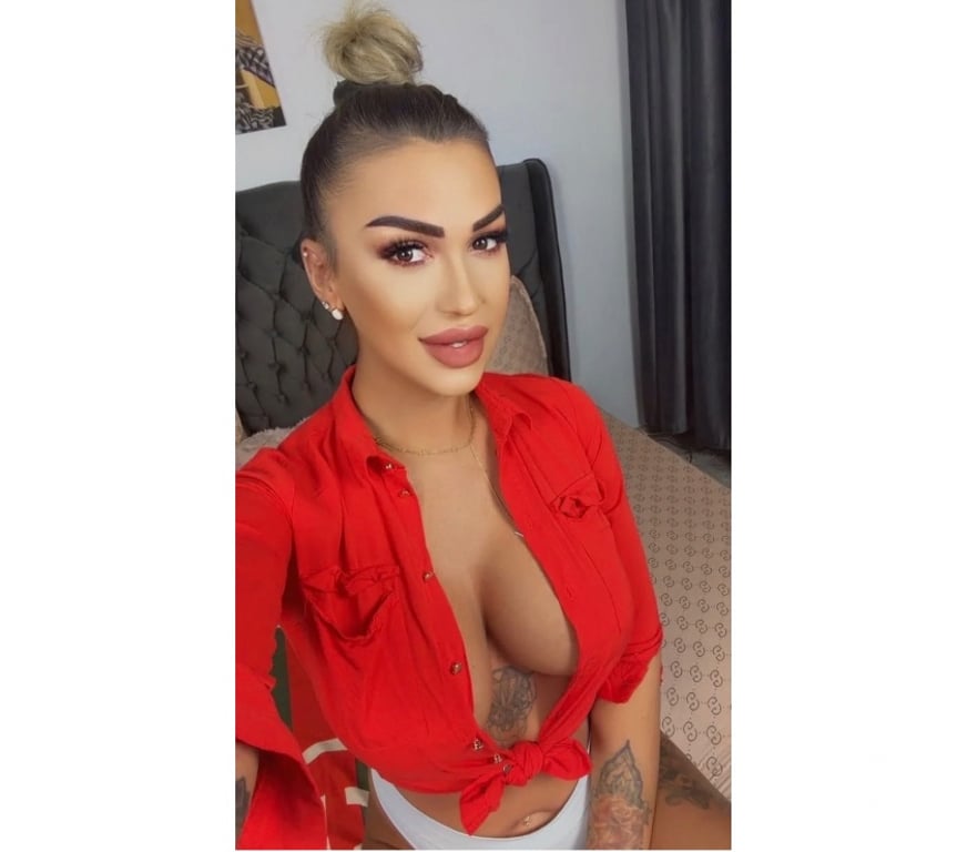Escorts Surrey Reigate and Banstead - Photos for NEW IN TOWN💕JUST ARRIVED ONLY FEW DAYS